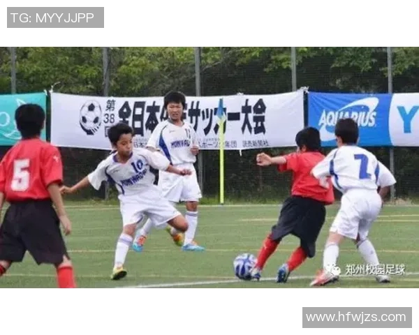 足球传奇人物如何影响青少年成长与教育的探索