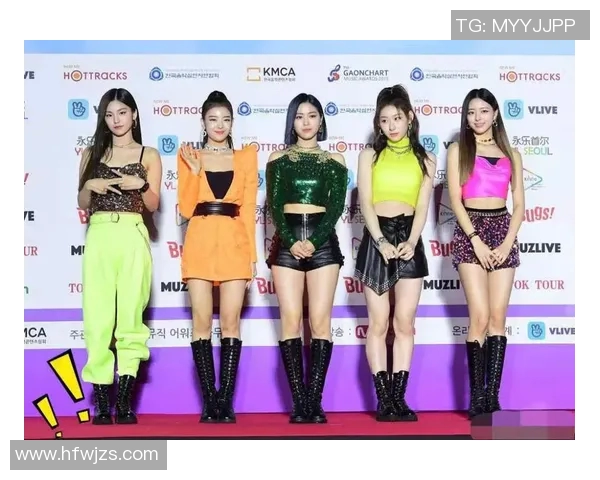 足球明星与女团的缘分揭秘他们的共同爱好与互动故事