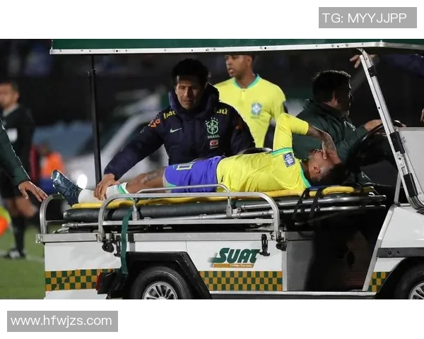 足球明星前交叉韧带受伤的原因与康复之路解析 足球明星前交叉韧带受伤的原因与康复之路解析