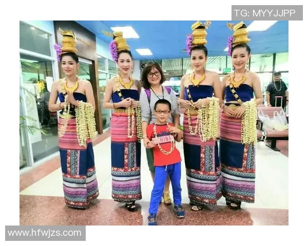 足球明星太太携家人回乡团圆过年温馨时刻感动全场