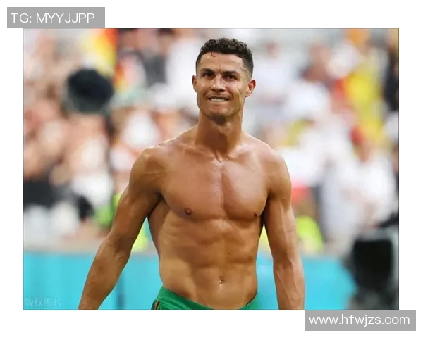 足球明星展现完美腹肌高清照片集锦引领健身潮流