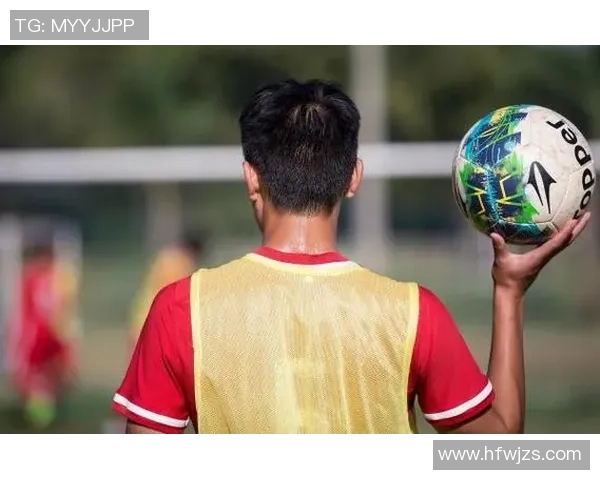 足球明星巴拉古的传奇之路与他对足球的无限热爱与奉献