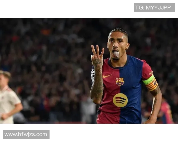 足球明星社交媒体发文引发热议引争论球迷反应不一